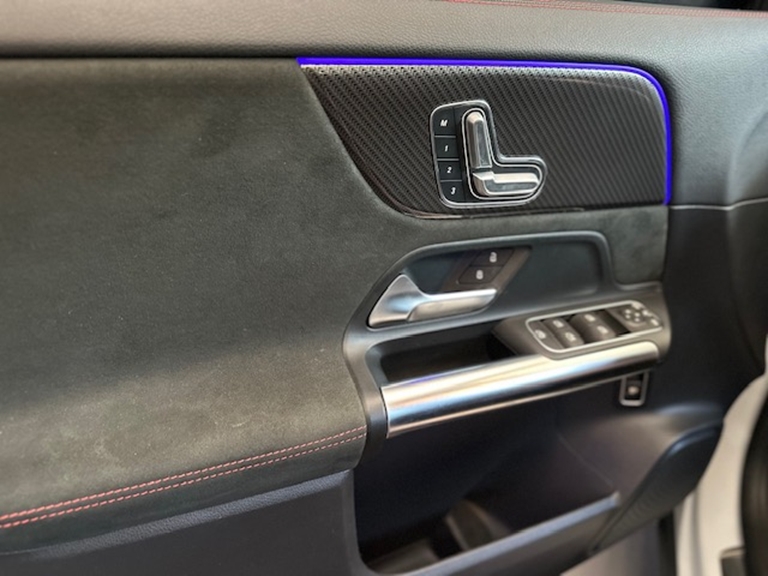 mercedes-benz gla 200 1.3 gci gasolina amg line 7g-dct hibrido 4p automatico 202311