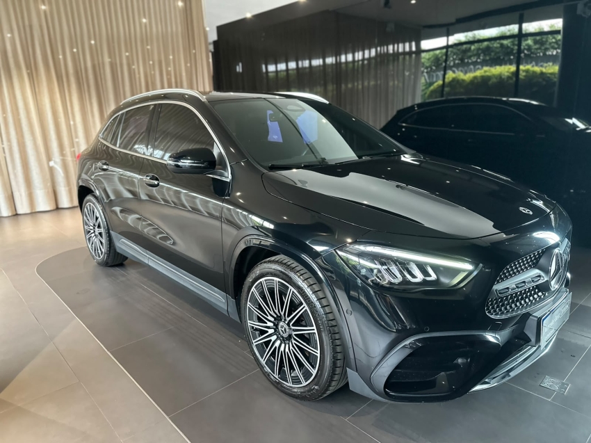mercedes-benz gla 200 1.3 mhev amg line 7g-dct hibrido 4p automatico 2024