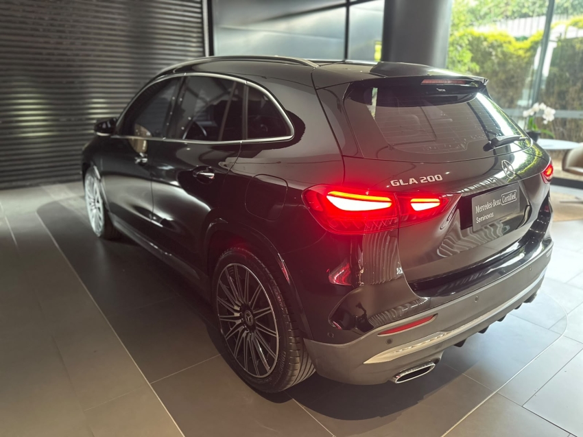 mercedes-benz gla 200 1.3 mhev amg line 7g-dct hibrido 4p automatico 20244