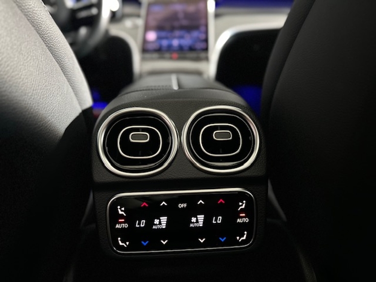 mercedes-benz c 300 2.0 eq boost hibrido amg line 9g-tronic 4p automatico 202413