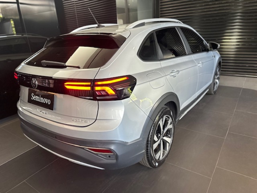 volkswagen nivus 1.0 200 tsi total flex highline automatico 4p 20214