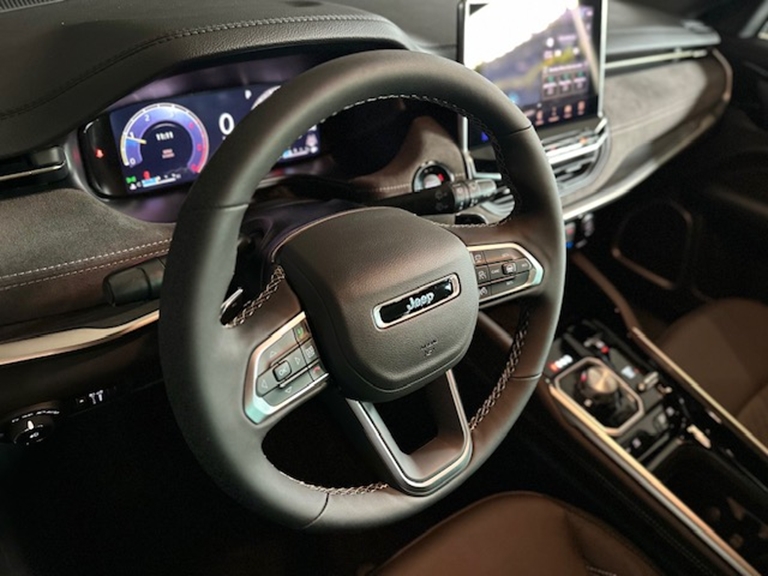 jeep commander 2.2 turbo diesel overland at9 4p automatico 202611