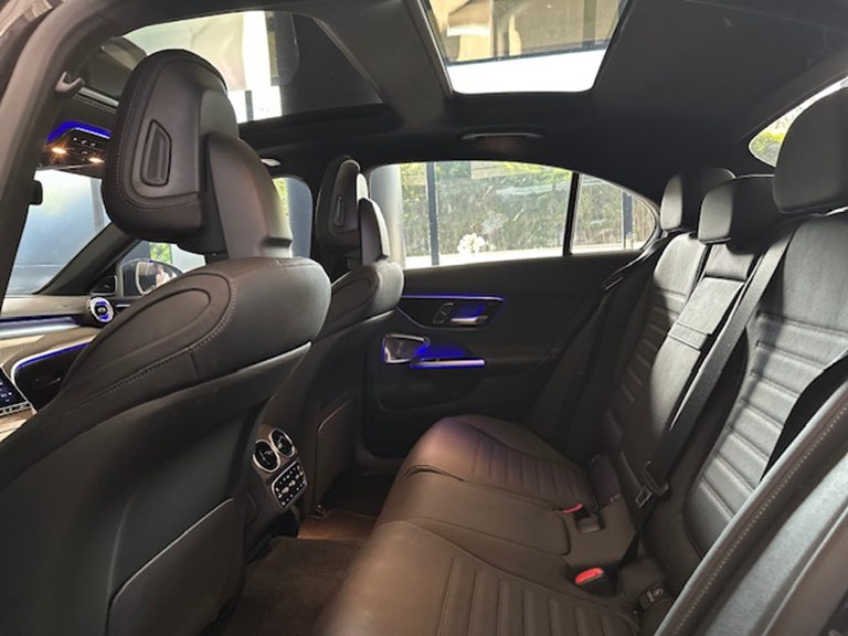 mercedes-benz c 300 2.0 eq boost hibrido amg line 9g-tronic 4p automatico 202510