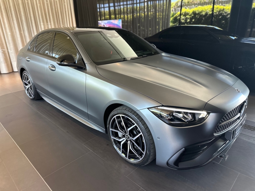 mercedes-benz c 300 2.0 eq boost hibrido amg line 9g-tronic 4p automatico 2023