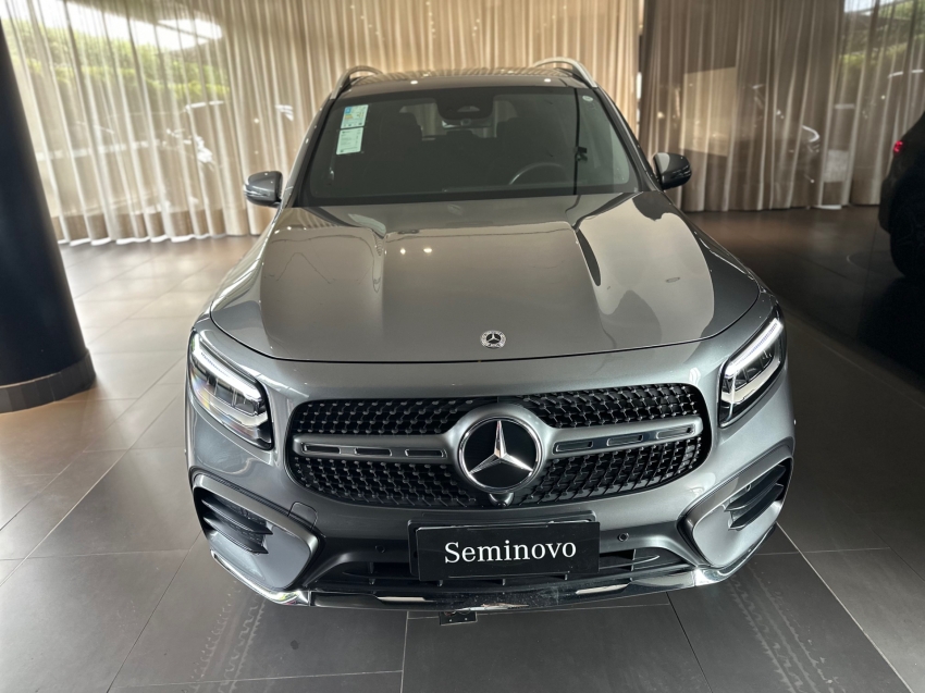 mercedes-benz glb 220 2.0 mhev amg line 4matic 8g-dct hibrido 4p automatico 20251
