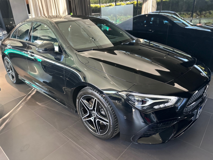 mercedes-benz cla 200 1.3 mhev amg line 7g-dct hibrido 4p automatico 2024