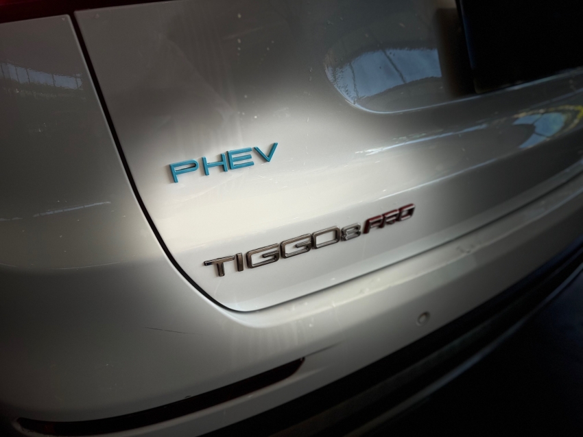 caoa chery tiggo 8 pro 1.5 tci plug-in hybrid dht 2.0 gasolina 4p automatico 20238