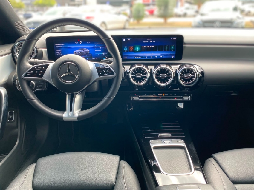 mercedes-benz cla 200 1.3 mhev progressive 7g-dct hibrido 4p automatico 202510
