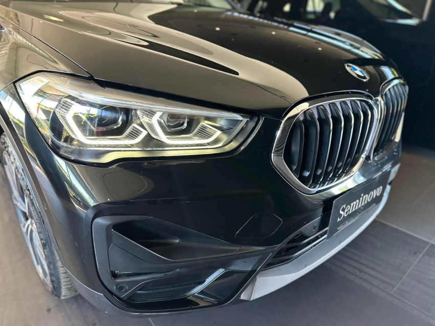 bmw x1 2.0 16v turbo activeflex sdrive20i x-line 4p automatico flex 20223