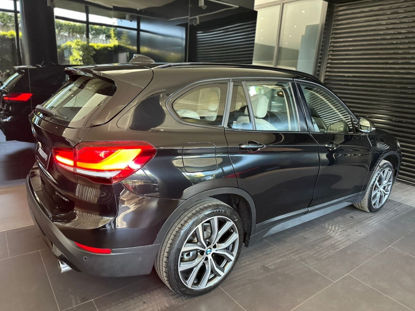 bmw x1 2.0 16v turbo activeflex sdrive20i x-line 4p automatico flex 20225