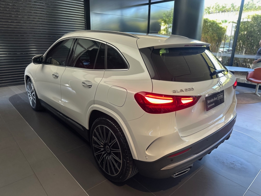 mercedes-benz gla 200 1.3 mhev amg line 7g-dct hibrido 4p automatico 20257