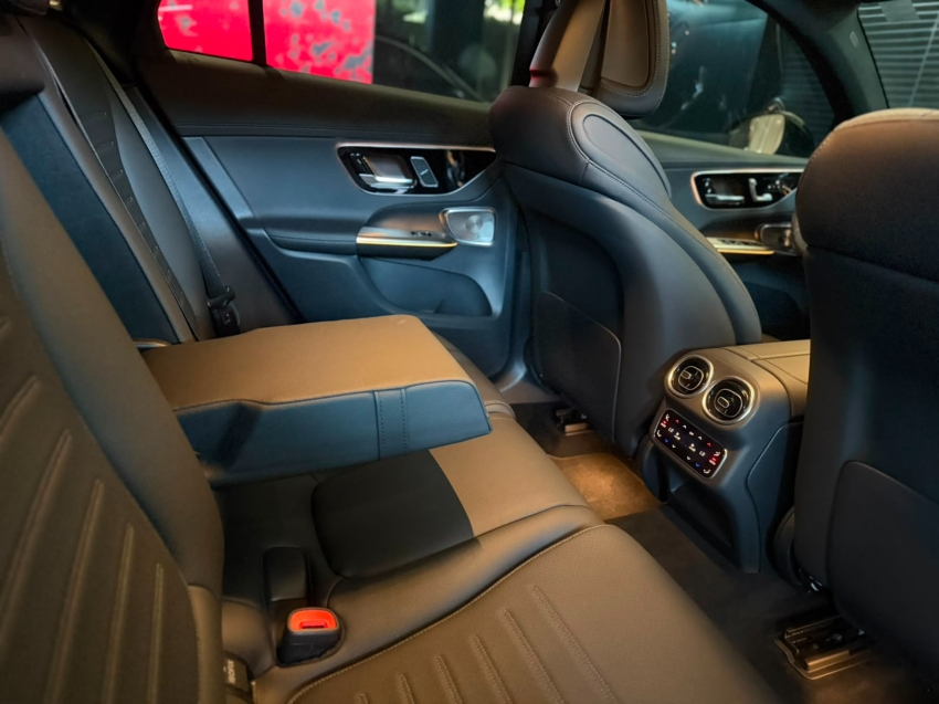 mercedes-benz glc 300 2.0 mhev amg line coupe 4matic 9g-tronic hibrido 4p automatico 20259