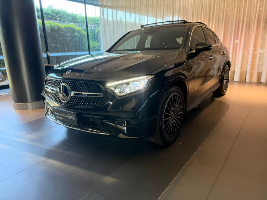 mercedes-benz glc 300 2.0 mhev amg line coupe 4matic 9g-tronic hibrido 4p automatico 20252