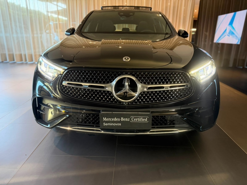 mercedes-benz glc 300 2.0 mhev amg line coupe 4matic 9g-tronic hibrido 4p automatico 20251