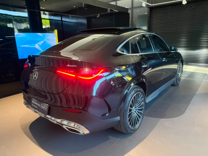 mercedes-benz glc 300 2.0 mhev amg line coupe 4matic 9g-tronic hibrido 4p automatico 20256