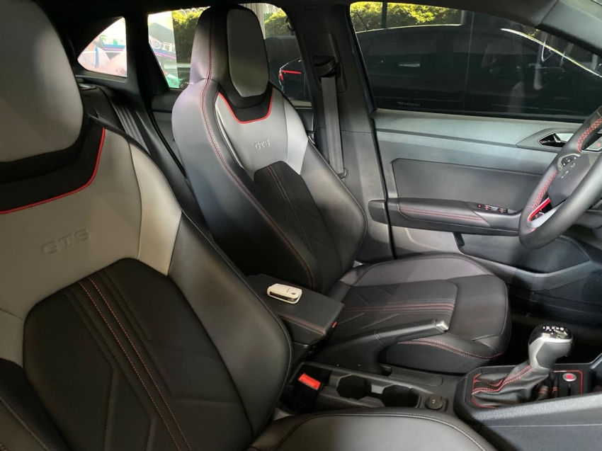 volkswagen nivus 1.4 250 tsi total flex gts automatico 4p 202610