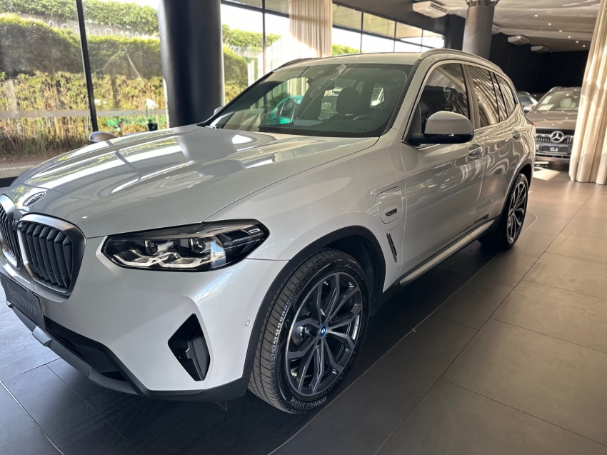 bmw x3 2.0 16v hibrido x line xdrive30e steptronic 4p automatico 20232
