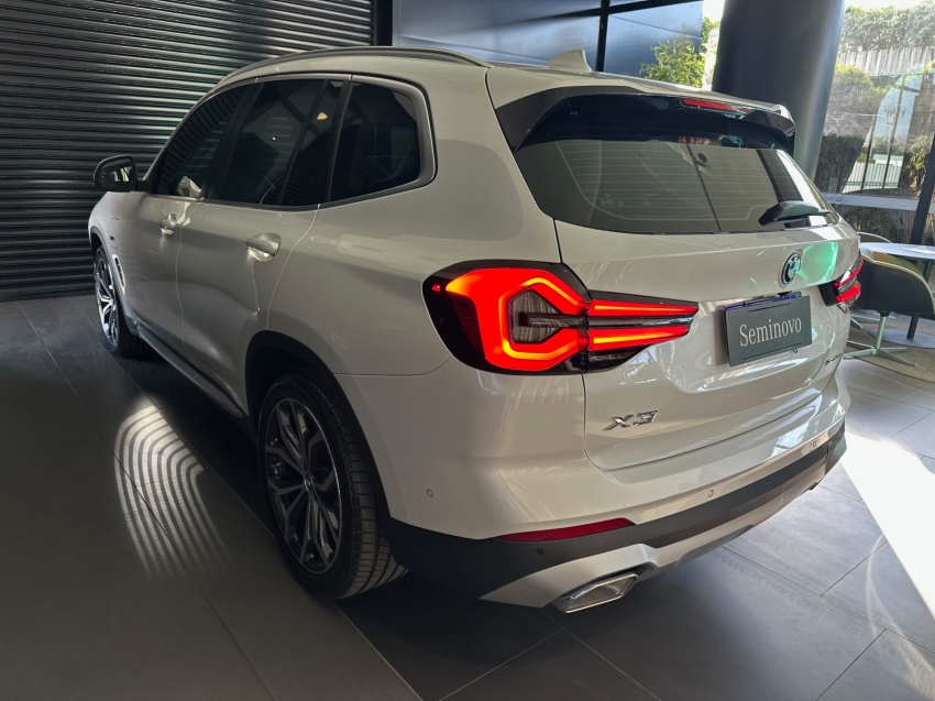 bmw x3 2.0 16v hibrido x line xdrive30e steptronic 4p automatico 20233