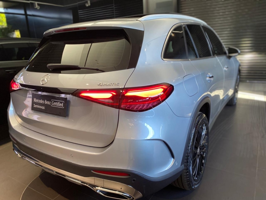 mercedes-benz glc 300 2.0 mhev amg line 4matic 9g-tronic hibrido 5p automatico 20252