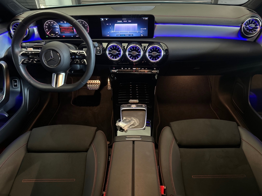 mercedes-benz cla 200 1.3 mhev amg line 7g-dct hibrido 4p automatico 202510