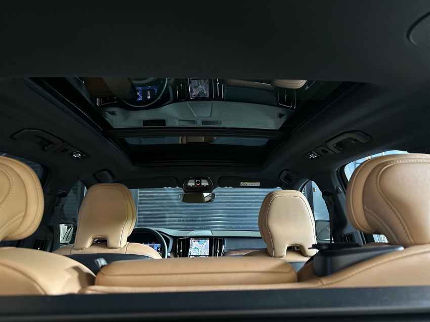 volvo xc60 2.0 t8 recharge ultimate dark awd geartronic hibrido 4p automatico 202414