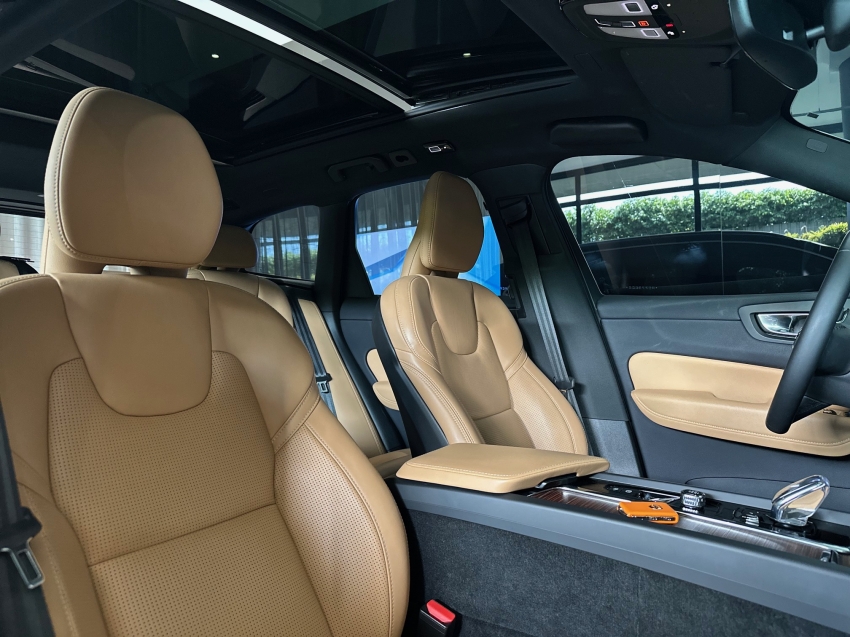 volvo xc60 2.0 t8 recharge ultimate dark awd geartronic hibrido 4p automatico 20249