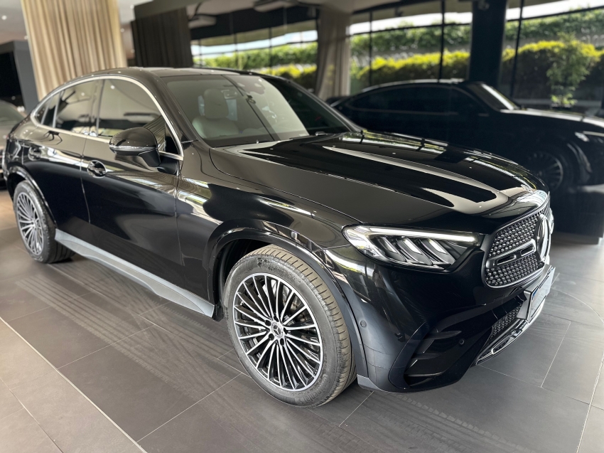 mercedes-benz glc 300 2.0 mhev amg line coupe 4matic 9g-tronic hibrido 4p automatico 20250