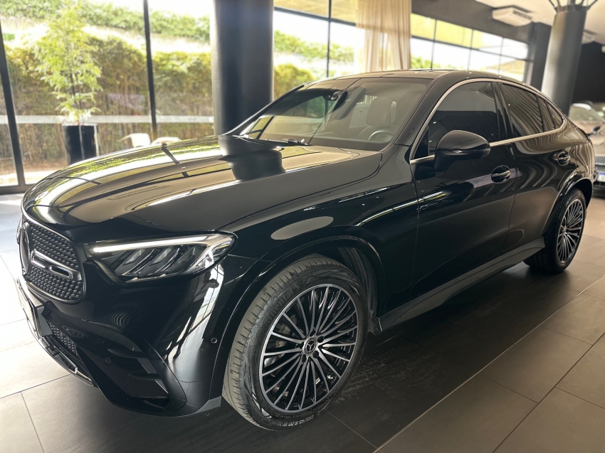 mercedes-benz glc 300 2.0 mhev amg line coupe 4matic 9g-tronic hibrido 4p automatico 20254