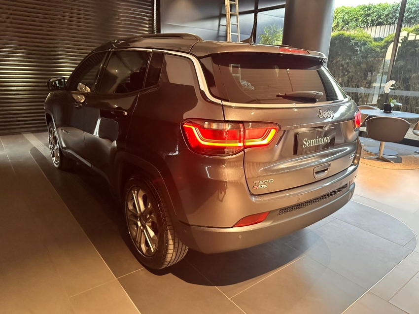 jeep compass 1.3 t270 turbo flex longitude at6 4p automatico 20233