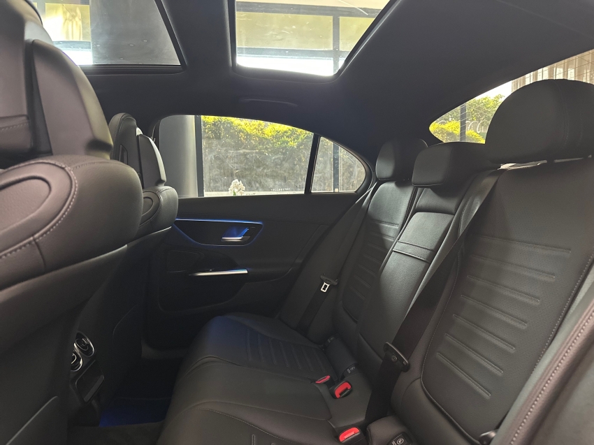 mercedes-benz c 200 1.5 eq boost hibrido amg line 9g-tronic 4p automatico 20249