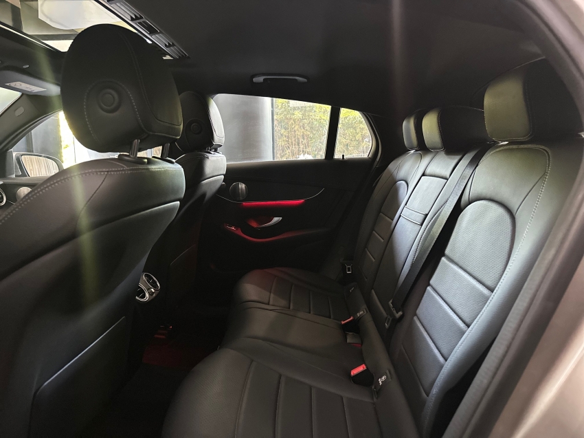 mercedes-benz glc 300 2.0 cgi gasolina coupe amg line 4matic 9g-tronic 4p automatico 202310