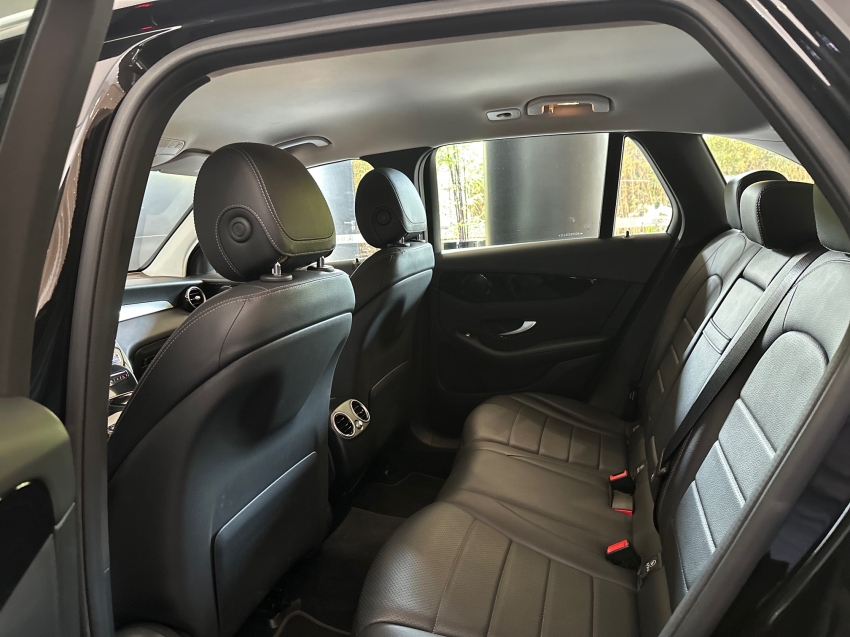 mercedes-benz glc 220d 2.0 turbo diesel off-road 9g-tronic 4p automatico 20229