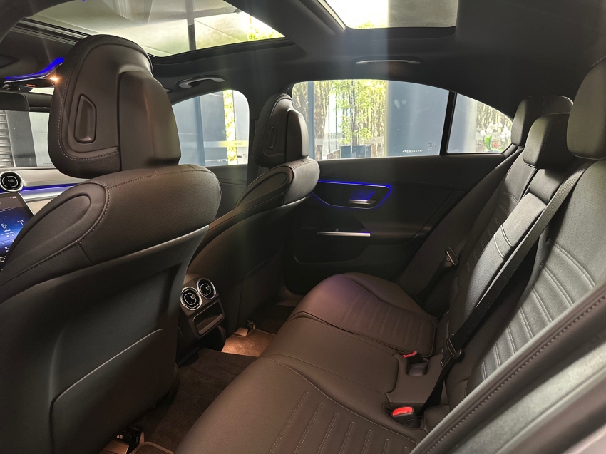 mercedes-benz c 200 1.5 eq boost hibrido amg line 9g-tronic 4p automatico 20247