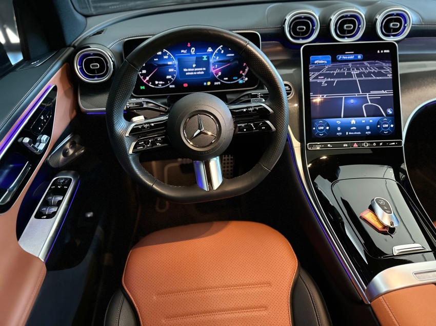 mercedes-benz glc 300 2.0 mhev amg line coupe 4matic 9g-tronic hibrido 4p automatico 202513