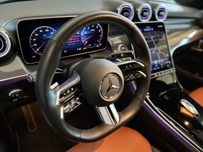 mercedes-benz glc 300 2.0 mhev amg line coupe 4matic 9g-tronic hibrido 4p automatico 202514