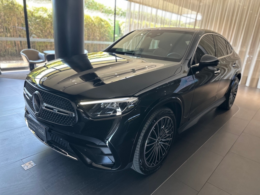 mercedes-benz glc 300 2.0 mhev amg line coupe 4matic 9g-tronic hibrido 4p automatico 20253