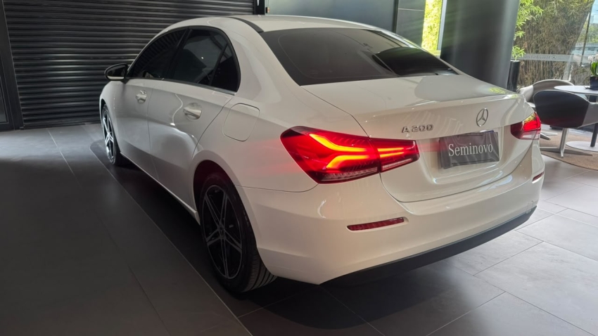 mercedes-benz a 200 1.3 cgi gasolina style sedan 7g-dct 4p automatico 20194