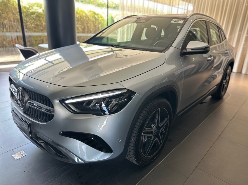 mercedes-benz gla 200 1.3 mhev progressive 7g-dct hibrido 4p automatico 20261