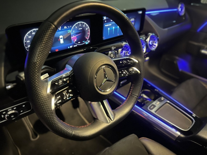 mercedes-benz gla 200 1.3 mhev amg line 7g-dct hibrido 4p automatico 202511