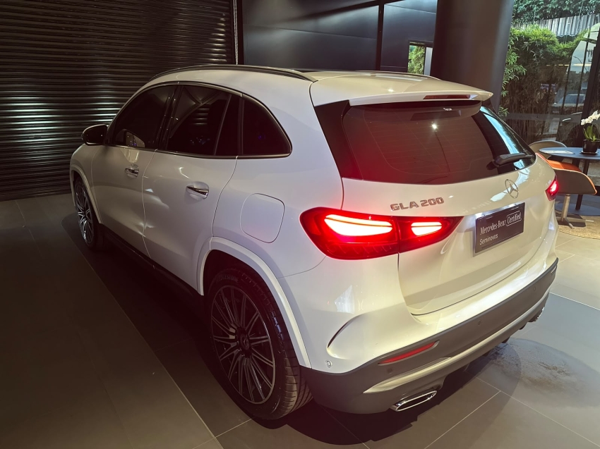 mercedes-benz gla 200 1.3 mhev amg line 7g-dct hibrido 4p automatico 20253