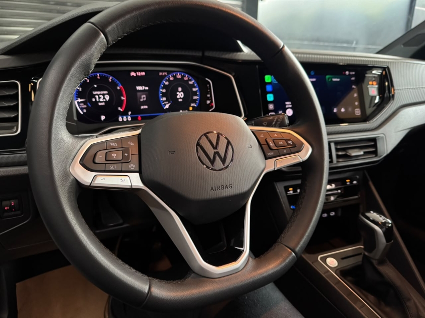 volkswagen nivus 1.0 200 tsi total flex highline automatico 4p 202510
