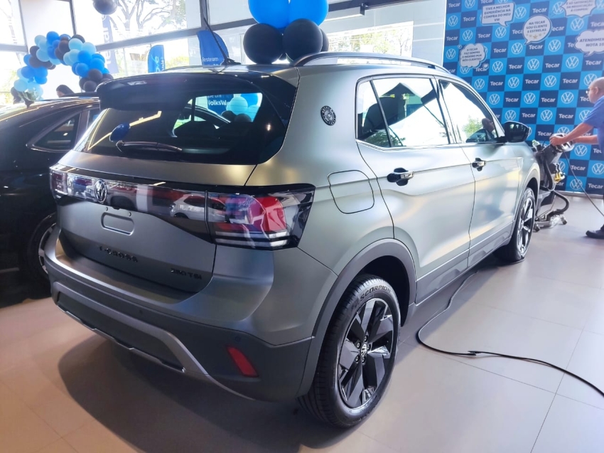 volkswagen t-cross 1.4 250 tsi total flex extreme automatico 4p 2026