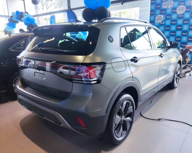 volkswagen t-cross 1.4 250 tsi total flex extreme automatico 4p 2026