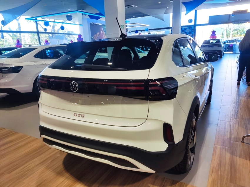 volkswagen nivus 1.4 250 tsi total flex gts automatico 4p 2026