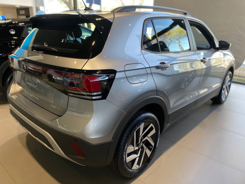 volkswagen t-cross 1.0 200 tsi total flex comfortline automatico 1.4 4p manual 2026