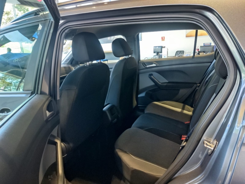 volkswagen t-cross 1.0 200 tsi total flex automatico 4p 2025