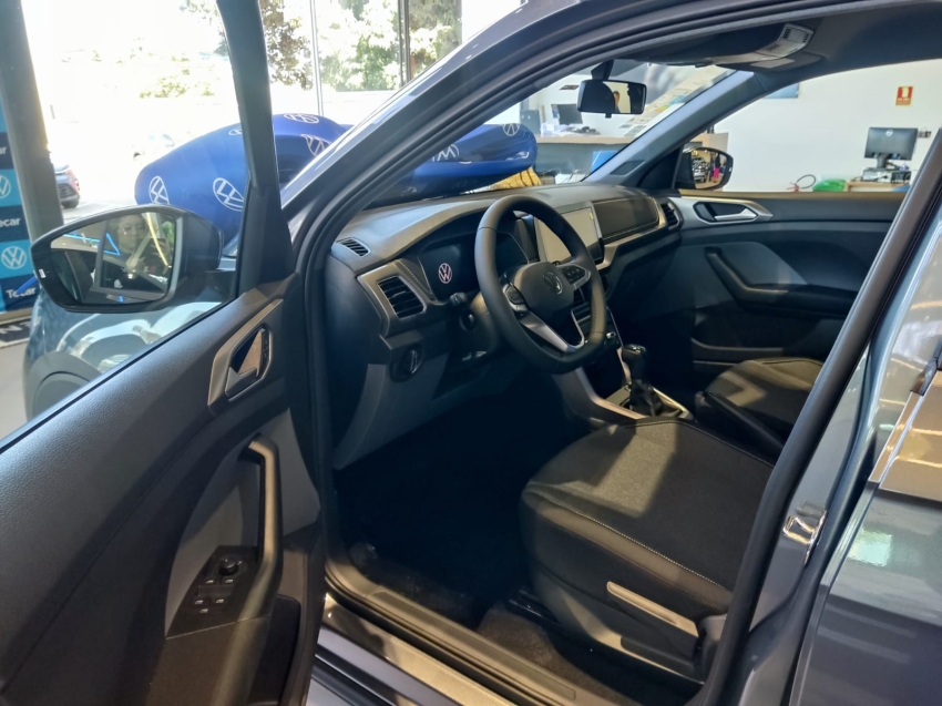 volkswagen t-cross 1.0 200 tsi total flex automatico 4p 2025