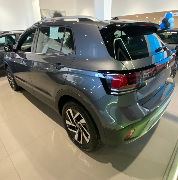 volkswagen t-cross 1.4 250 tsi total flex highline automatico 4p 2026