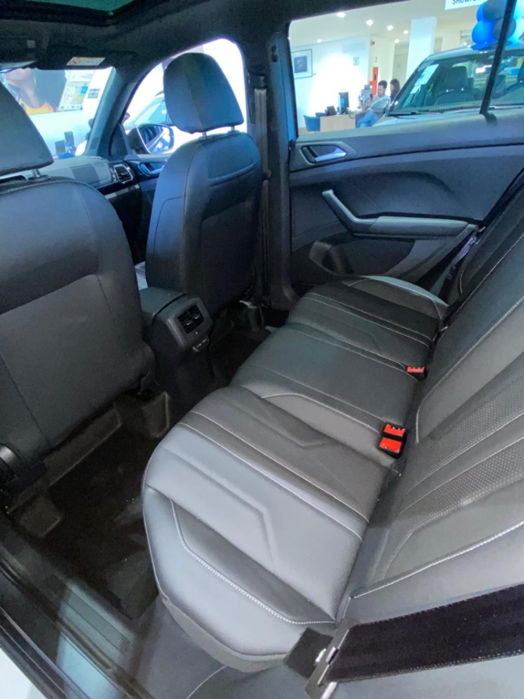 volkswagen t-cross 1.4 250 tsi total flex highline automatico 4p 2026