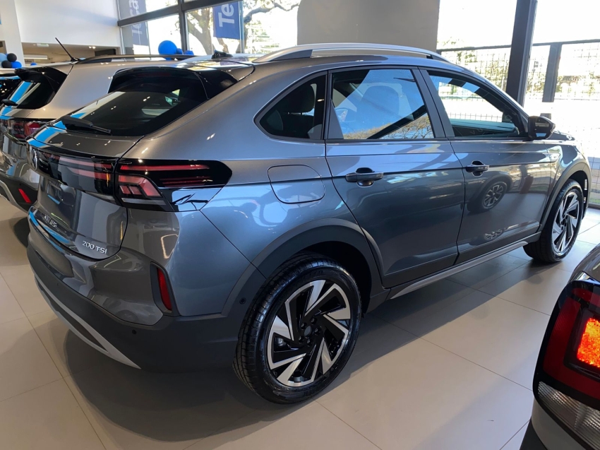 volkswagen nivus 1.0 200 tsi total flex highline automatico 4p manual 2026